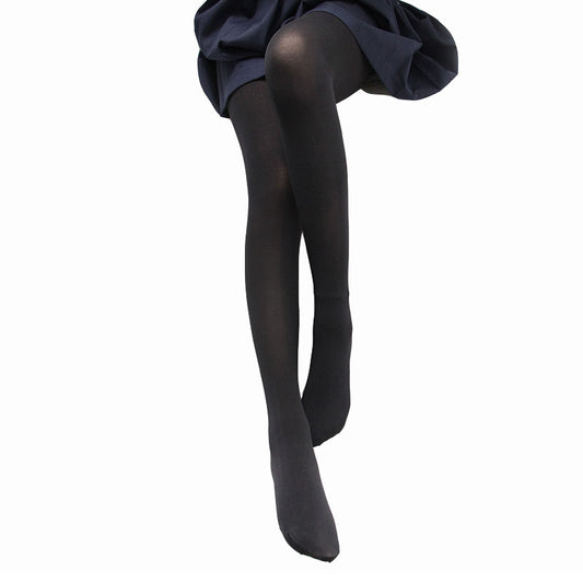White Silk Black Stockings SS1052