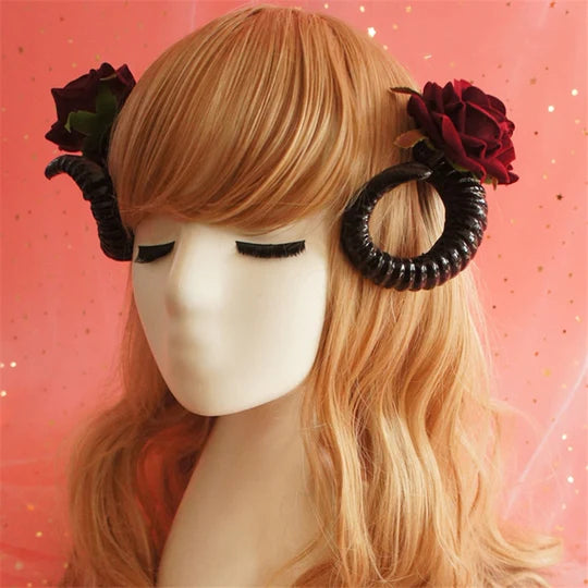 Lolita Rose Croissant Hair Clip SS2944